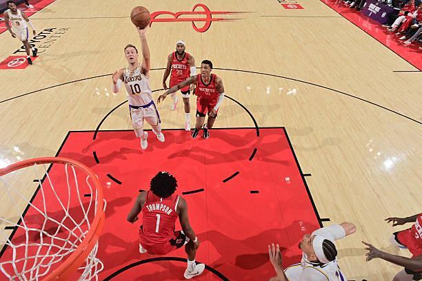 SPORTS-G3和G4的表现都非常一般，湖人先发控卫的表现突然间出现下滑了？